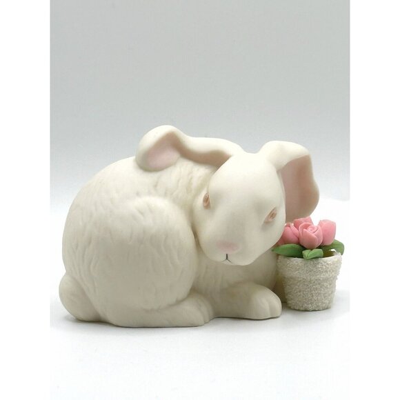 Vintage Department Dept 56 Easter Crouching Rabbit Pink Roses Snowbunnies‎ 2003 - Picture 1 of 6